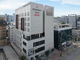 Schweizer Dorf Hotel