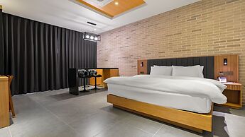 Schweizer Dorf Hotel