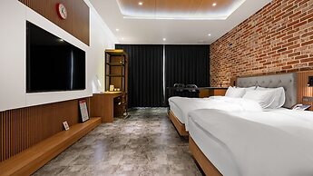 Schweizer Dorf Hotel