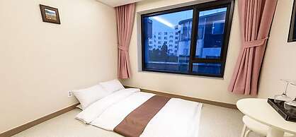 Rezion Tourist Hotel