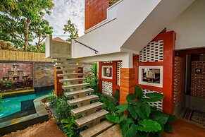 The Secret Corner Unique Residence