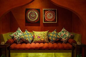 The Secret Corner Unique Residence