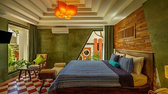 The Secret Corner Unique Residence