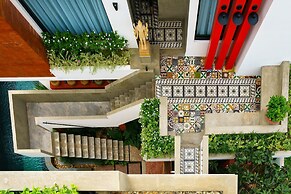 The Secret Corner Unique Residence