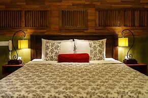 The Secret Corner Unique Residence