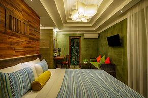 The Secret Corner Unique Residence