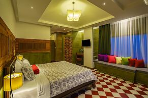 The Secret Corner Unique Residence