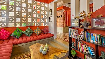 The Secret Corner Unique Residence