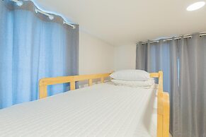 James Blue Guesthouse