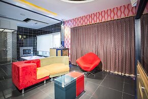 MoonArea Business Leisure Motel