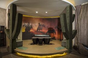 MoonArea Business Leisure Motel