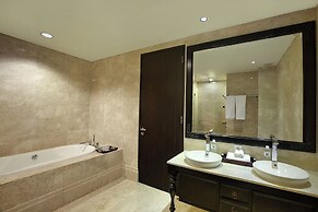 Luxury Apartment at AYANA Residences