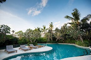 Luxury Apartment at AYANA Residences