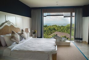 Luxury Apartment at AYANA Residences