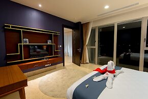 Luxury Apartment at AYANA Residences