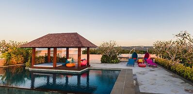 Luxury Apartment at AYANA Residences