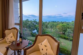 Luxury Apartment at AYANA Residences