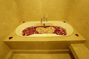 Luxury Apartment at AYANA Residences