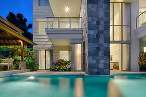 Luxury Apartment at AYANA Residences