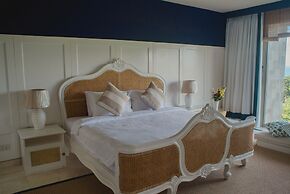 Luxury Apartment at AYANA Residences