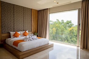 Luxury Apartment at AYANA Residences