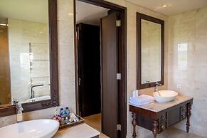 Luxury Apartment at AYANA Residences