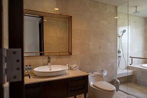 Luxury Apartment at AYANA Residences