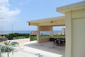 Hills Villa MIYAKOJIMA