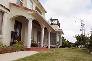Hills Villa MIYAKOJIMA