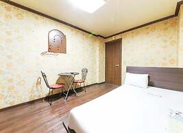Motel Sangmu Gwangju