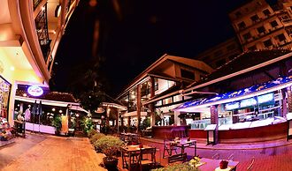 Silom Village Inn