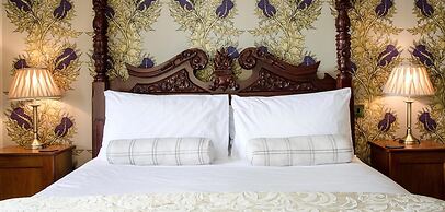 Strathallan Bed and Breakfast