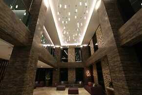 Imperial Dynasty Exquisite Hotel