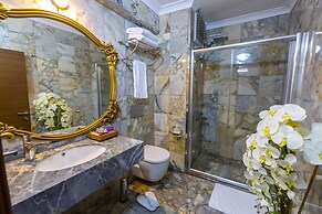 Andalouse Suite Hotel