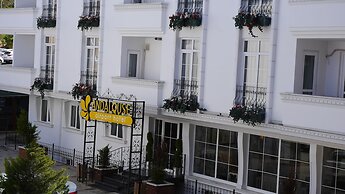 Andalouse Suite Hotel