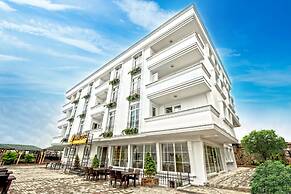 Andalouse Suite Hotel