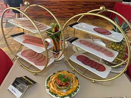 Swiss Lenana Mount Hotel