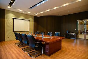 Swiss Lenana Mount Hotel