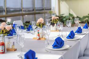 Swiss Lenana Mount Hotel