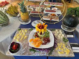 Swiss Lenana Mount Hotel