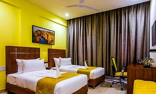 Northern Suites E Block