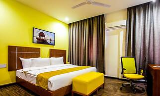 Northern Suites E Block