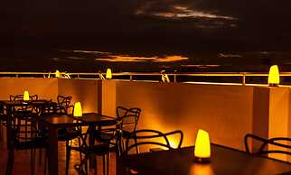 Northern Suites E Block