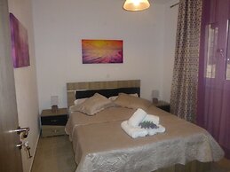 Pavloudis Apartments