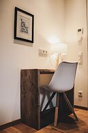 TWO TIMEZ - Boutique Hotel