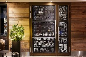 TWO TIMEZ - Boutique Hotel