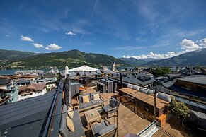 TWO TIMEZ - Boutique Hotel