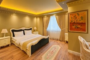 Real King Residence