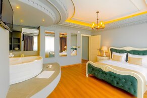Real King Residence