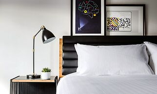 Freepoint Hotel Cambridge, Tapestry Collection by Hilton